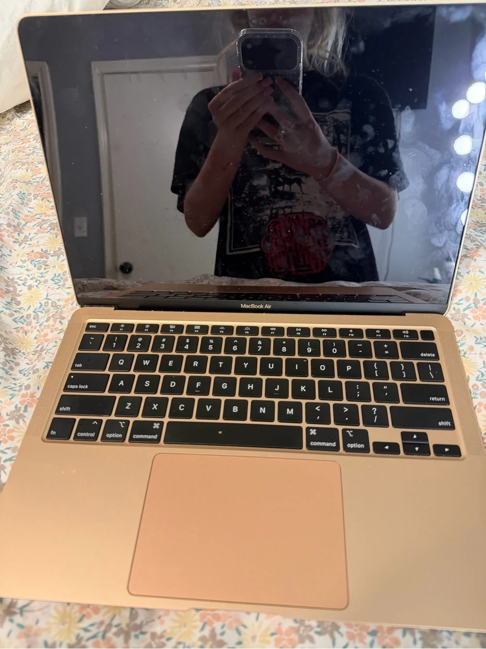 Rosegold MacBook